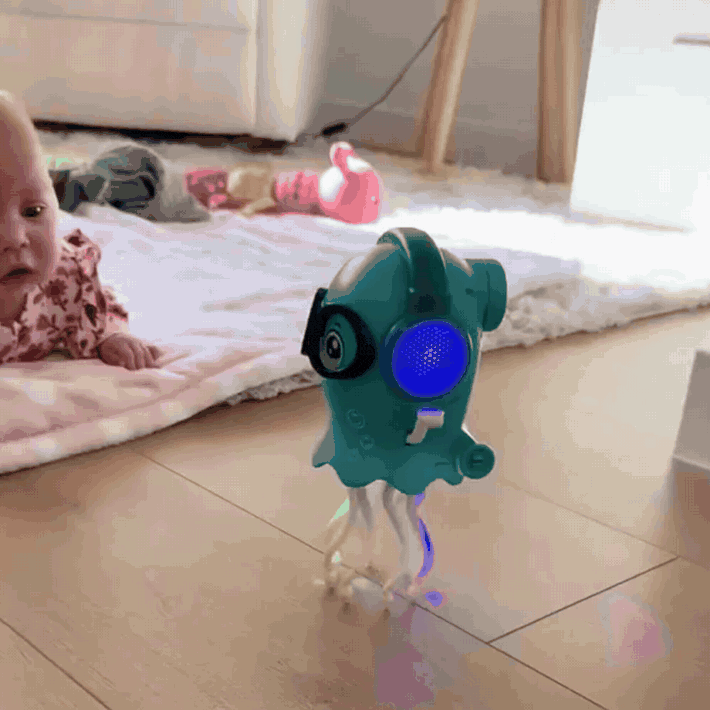 Playful Interactive Dancing JellyFish